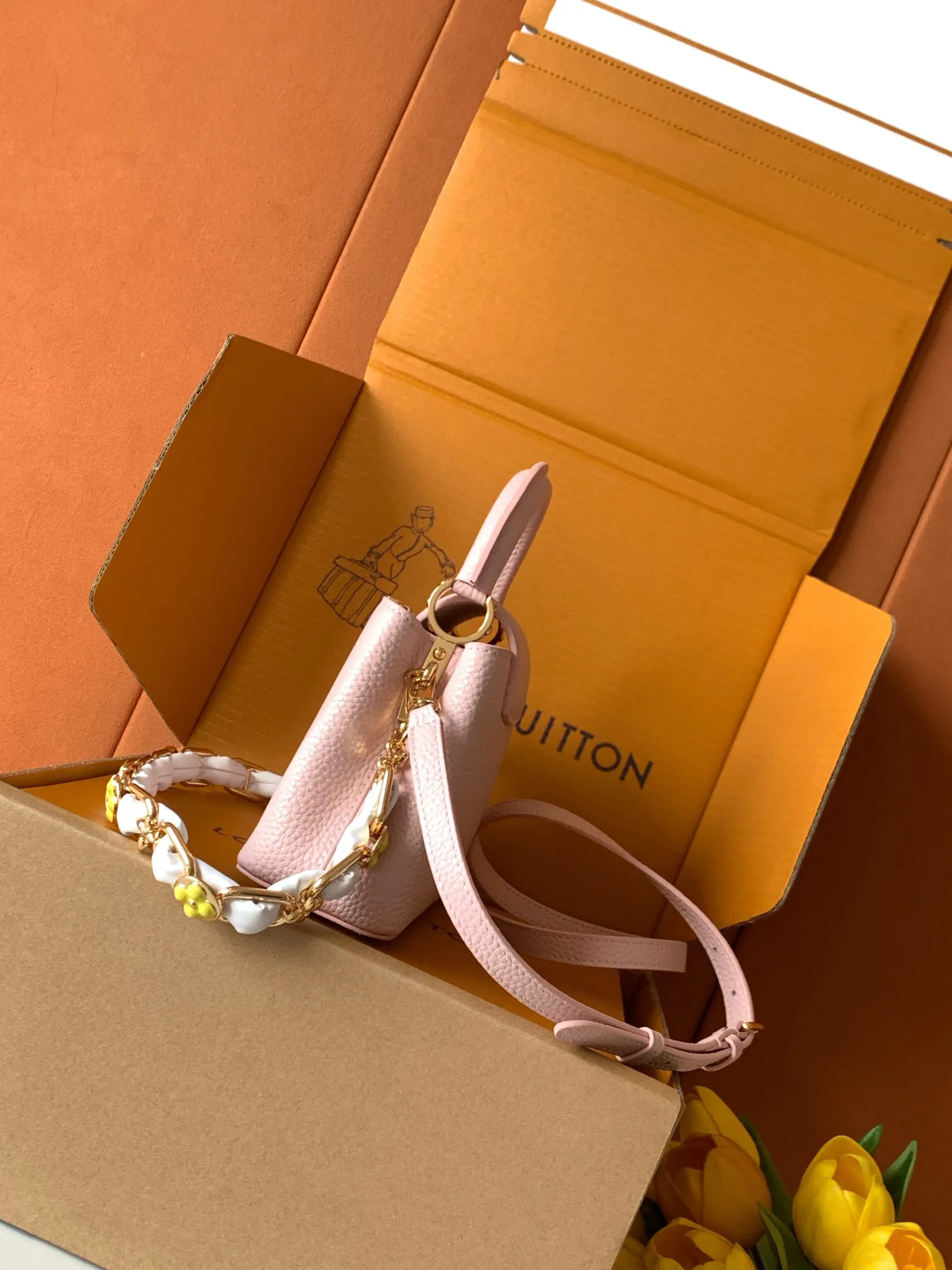 Louis Vuitton Capucines Mini M23363 - 图片 4