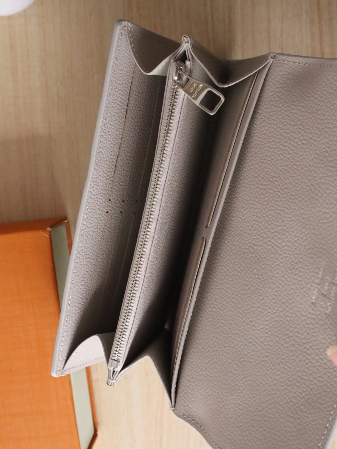 Louis Vuitton Portofouille Sara Metis M13463 - 图片 10