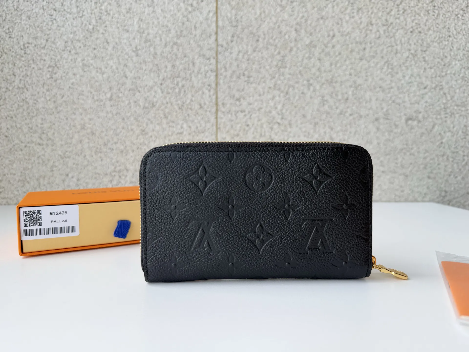 Alternative view of Louis Vuitton Margot Wallet M12425
