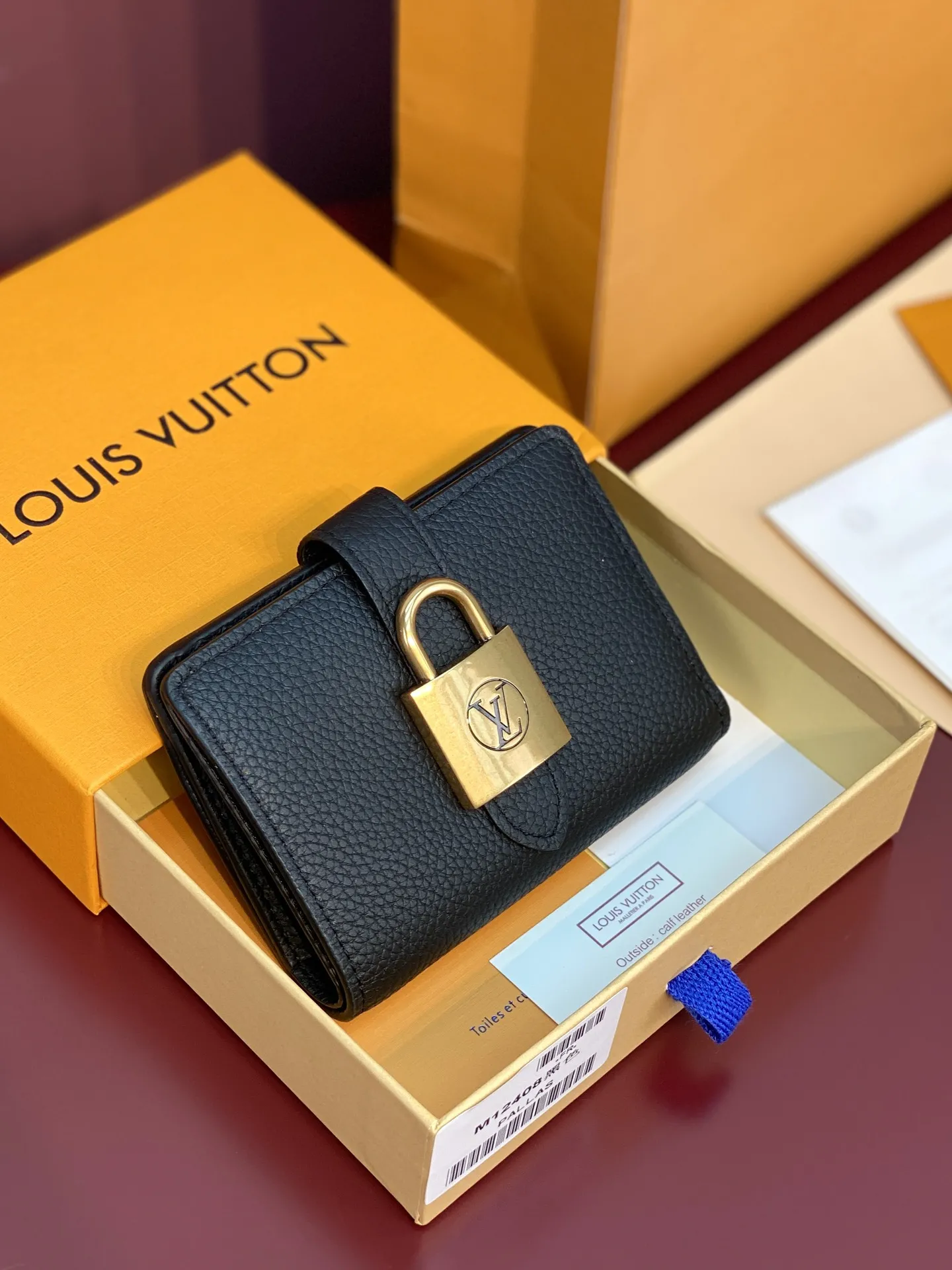 Louis Vuitton Low Key Compact Wallet M12408 - 图片 3