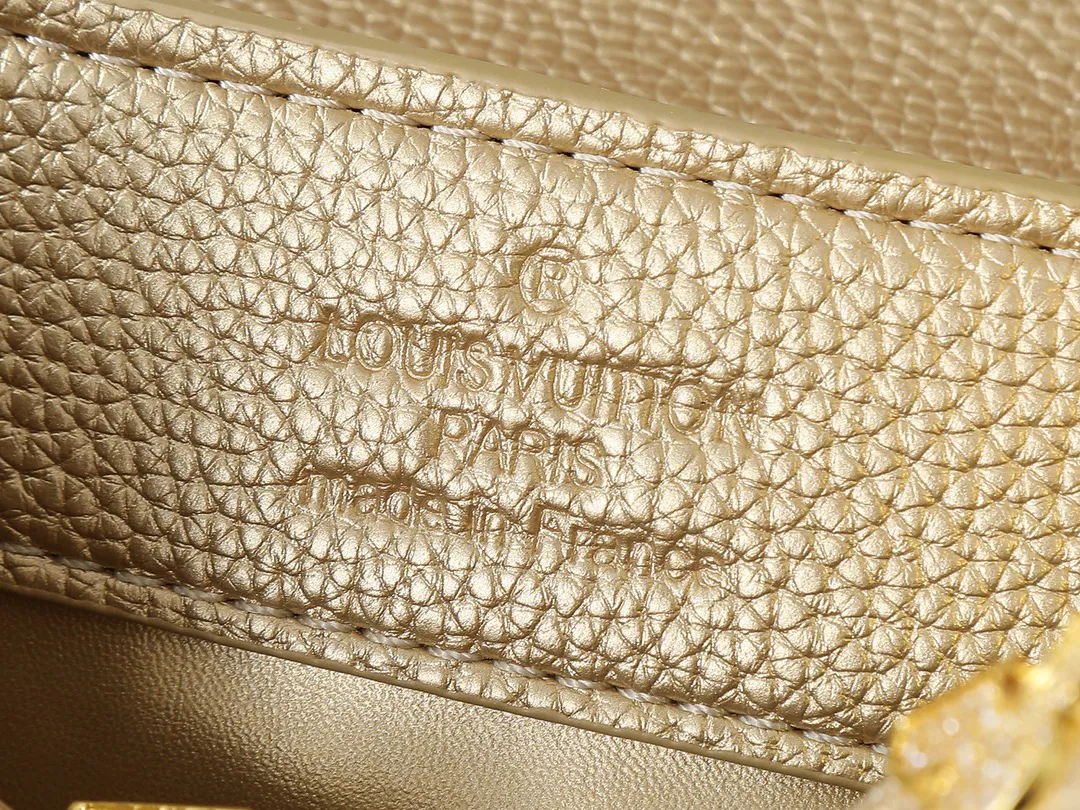 Louis Vuitton Capucines Nano M24583 - 图片 8