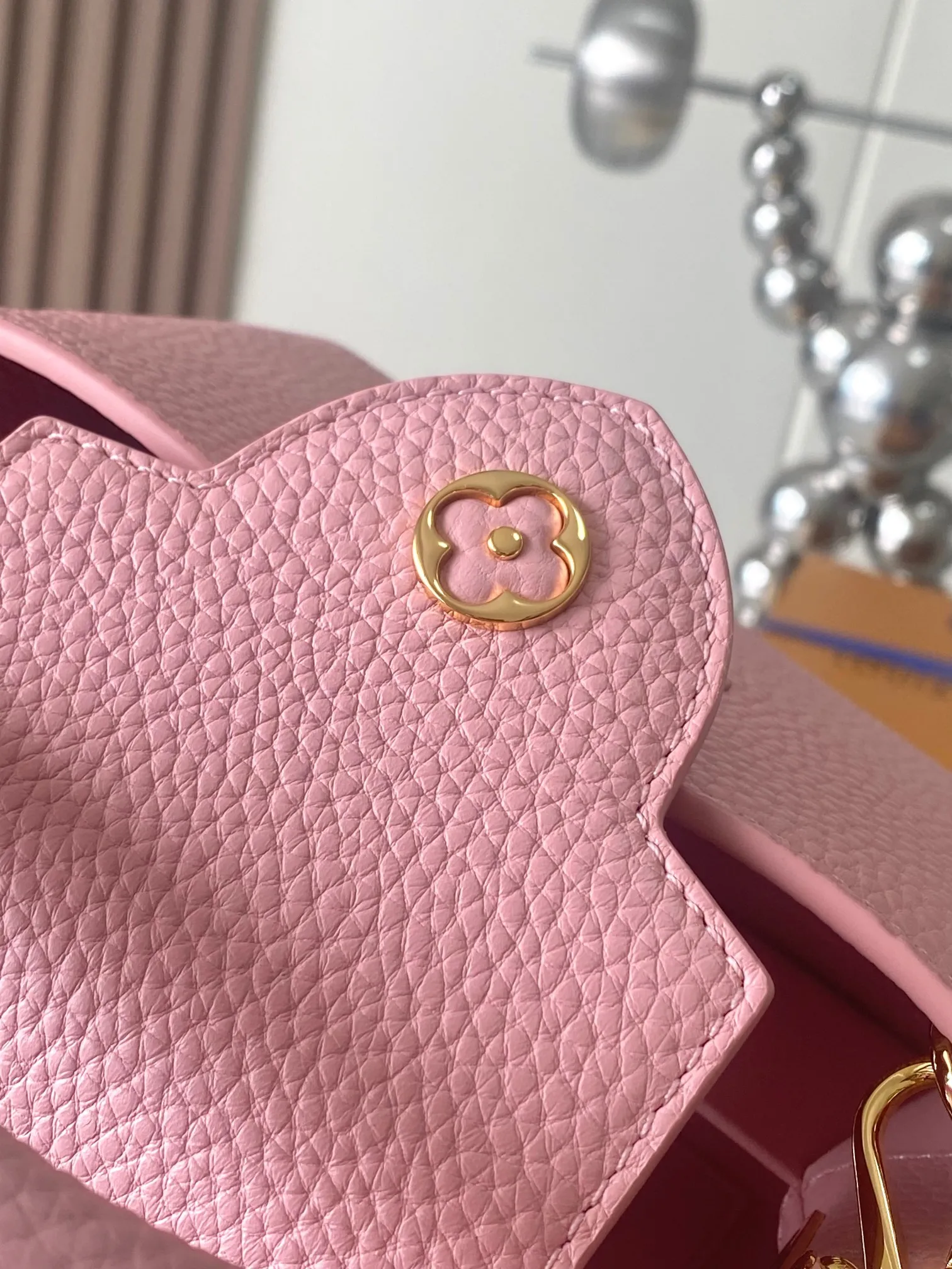 Louis Vuitton Capucines Mini M24544 - 图片 8
