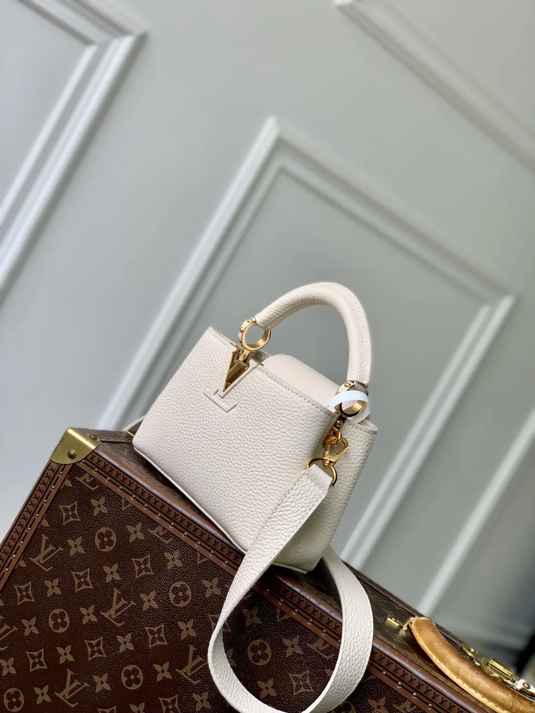 Louis Vuitton Capucines BB M24545 - 图片 4