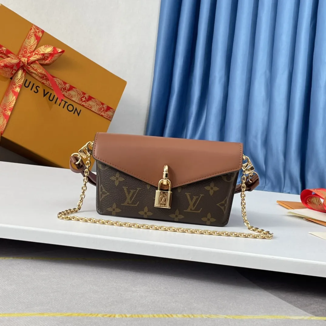 Louis Vuitton Padlock On Strap M80763 - 图片 10