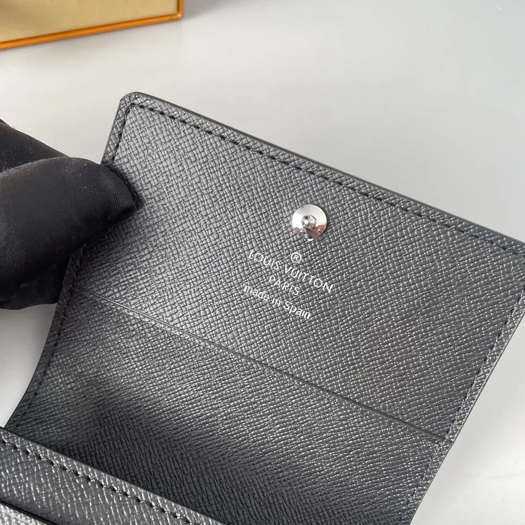Louis Vuitton Envelope Business Card Holder M64595 - Image 9