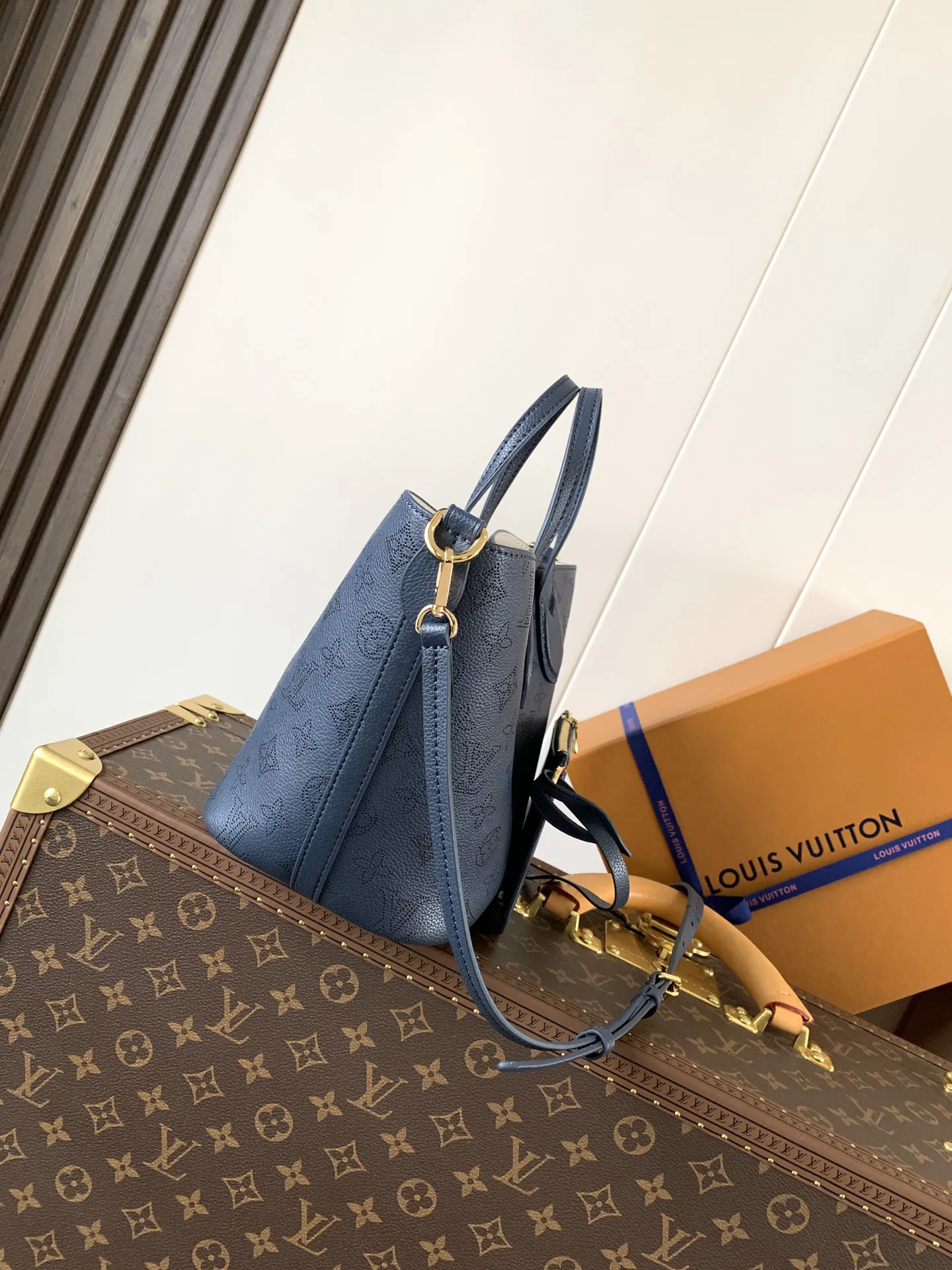 Louis Vuitton Blossom PM M14317 - Image 4
