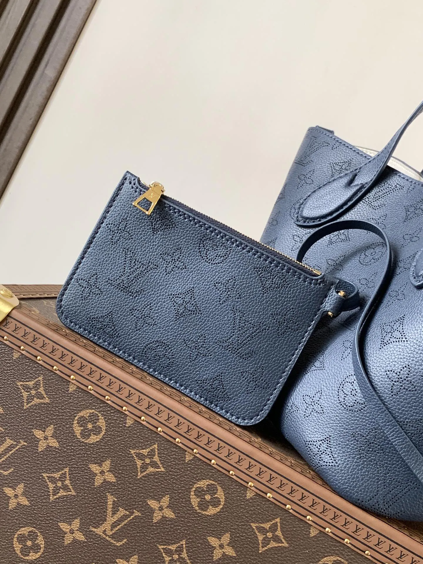 Louis Vuitton Blossom PM M14317 - Image 6