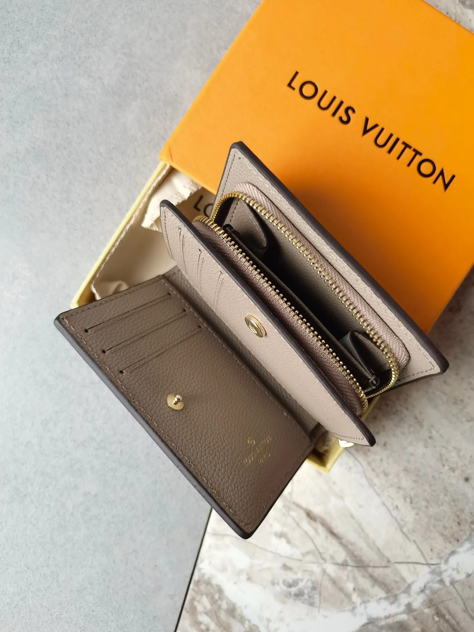 Louis Vuitton Cléa Wallet M80152 - 图片 10