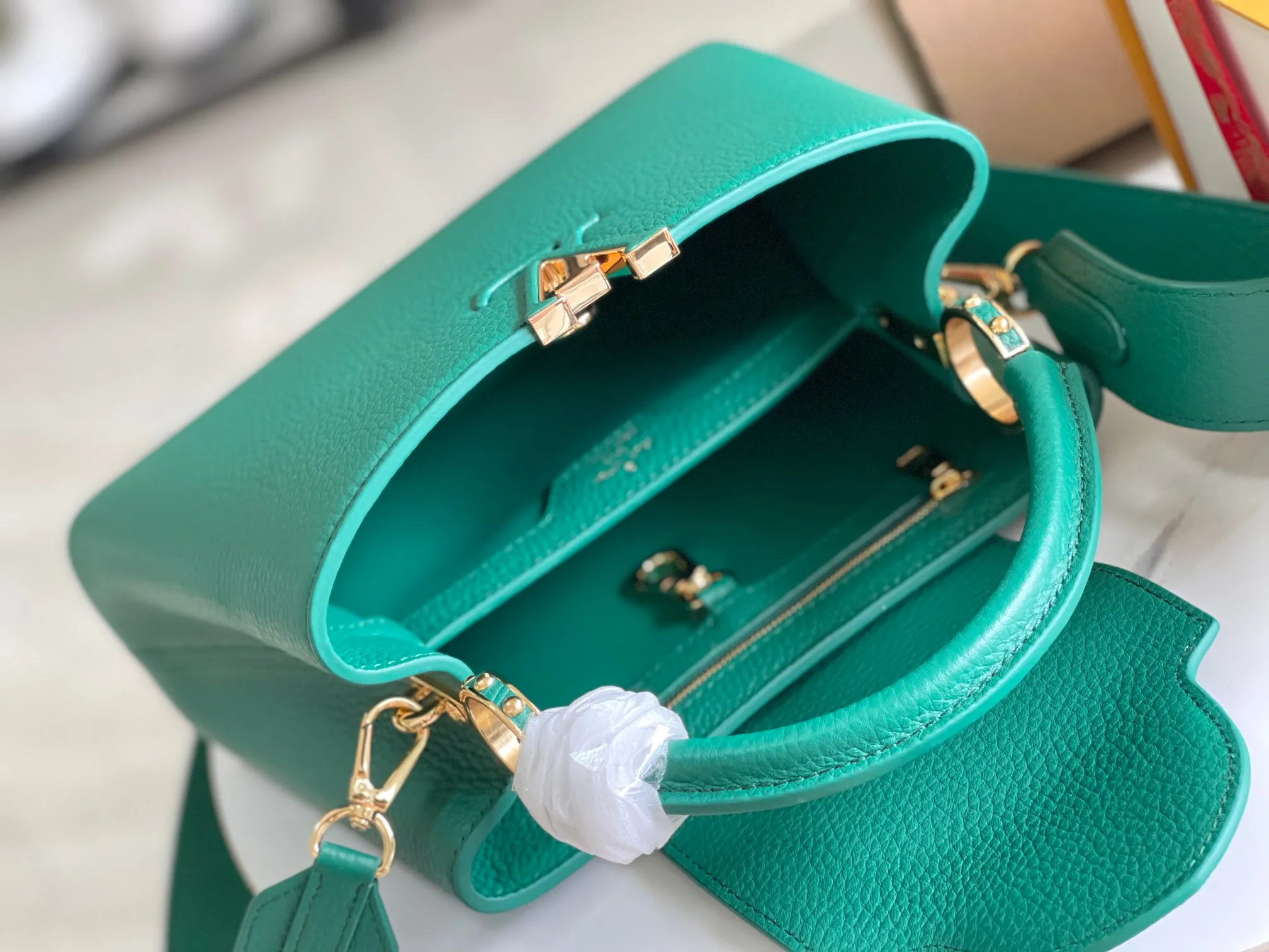 Louis Vuitton Capucines BB Bag M59434 - 图片 10