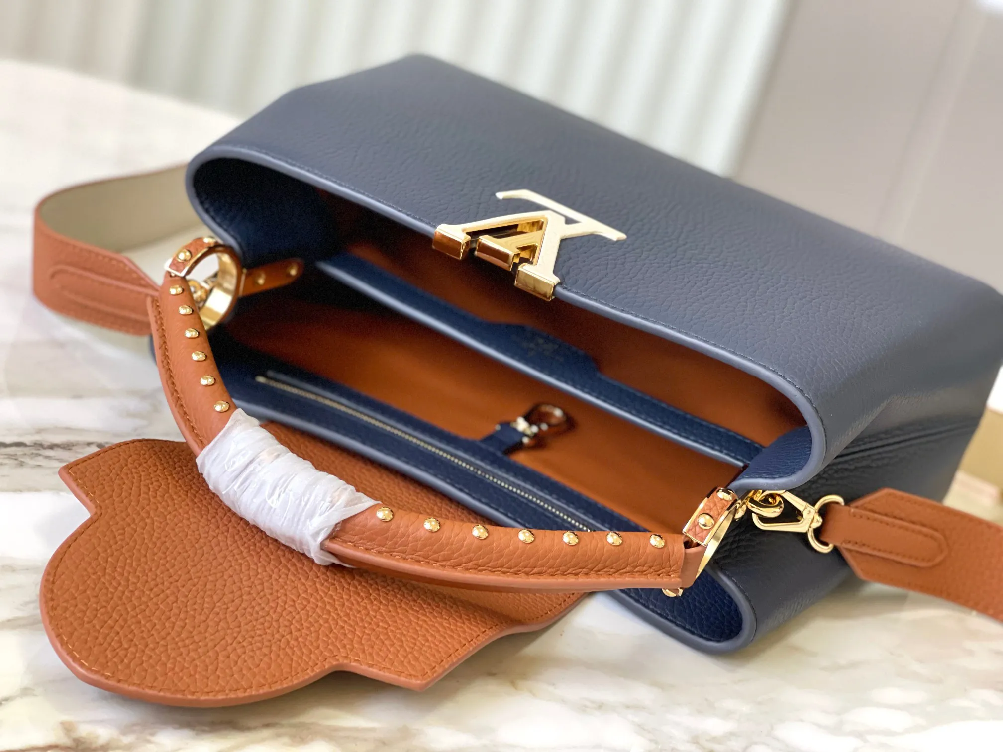 Louis Vuitton Capucines BB M58695 - 图片 9