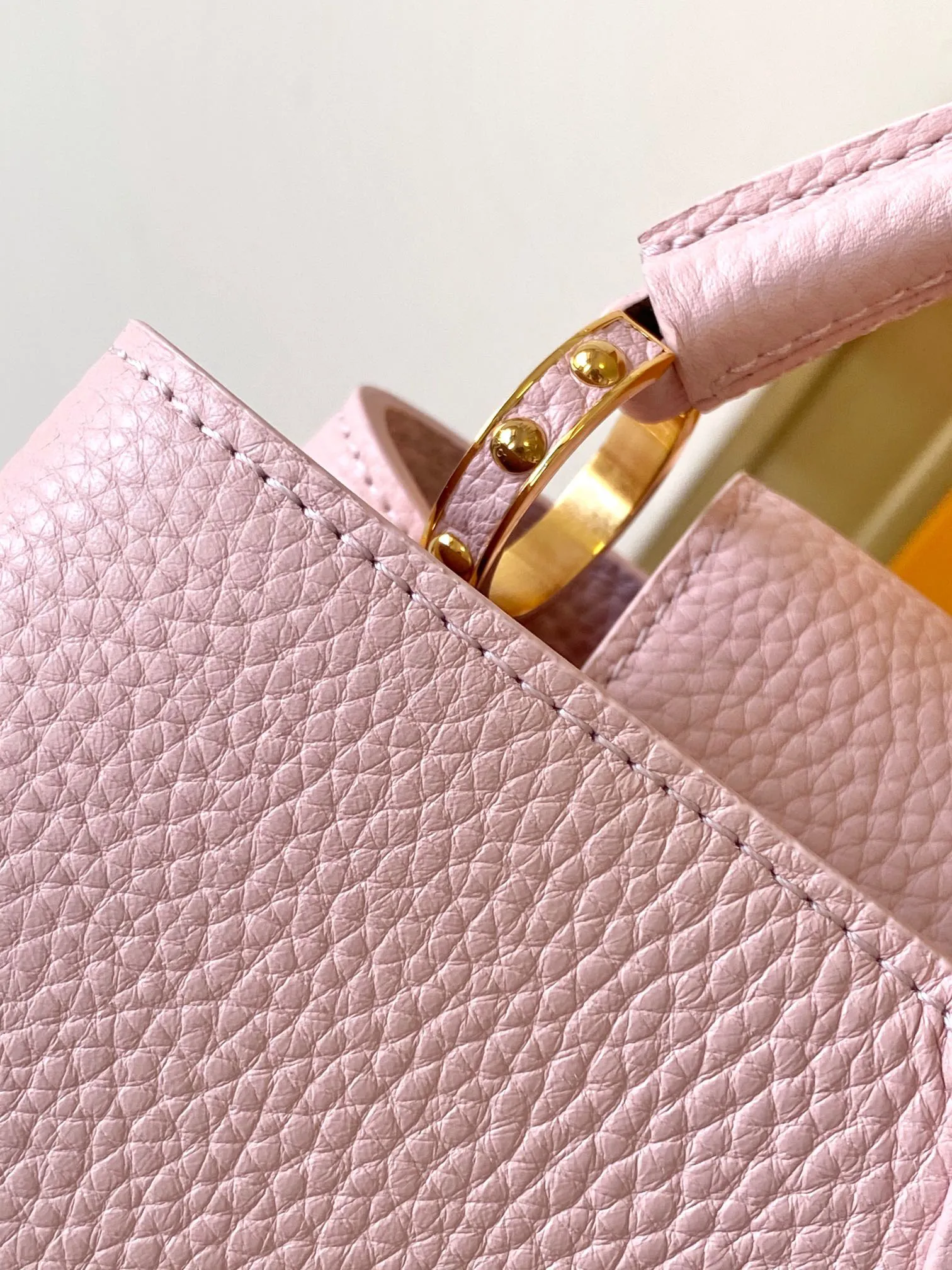 Louis Vuitton Capucines BB M22178 - Image 6