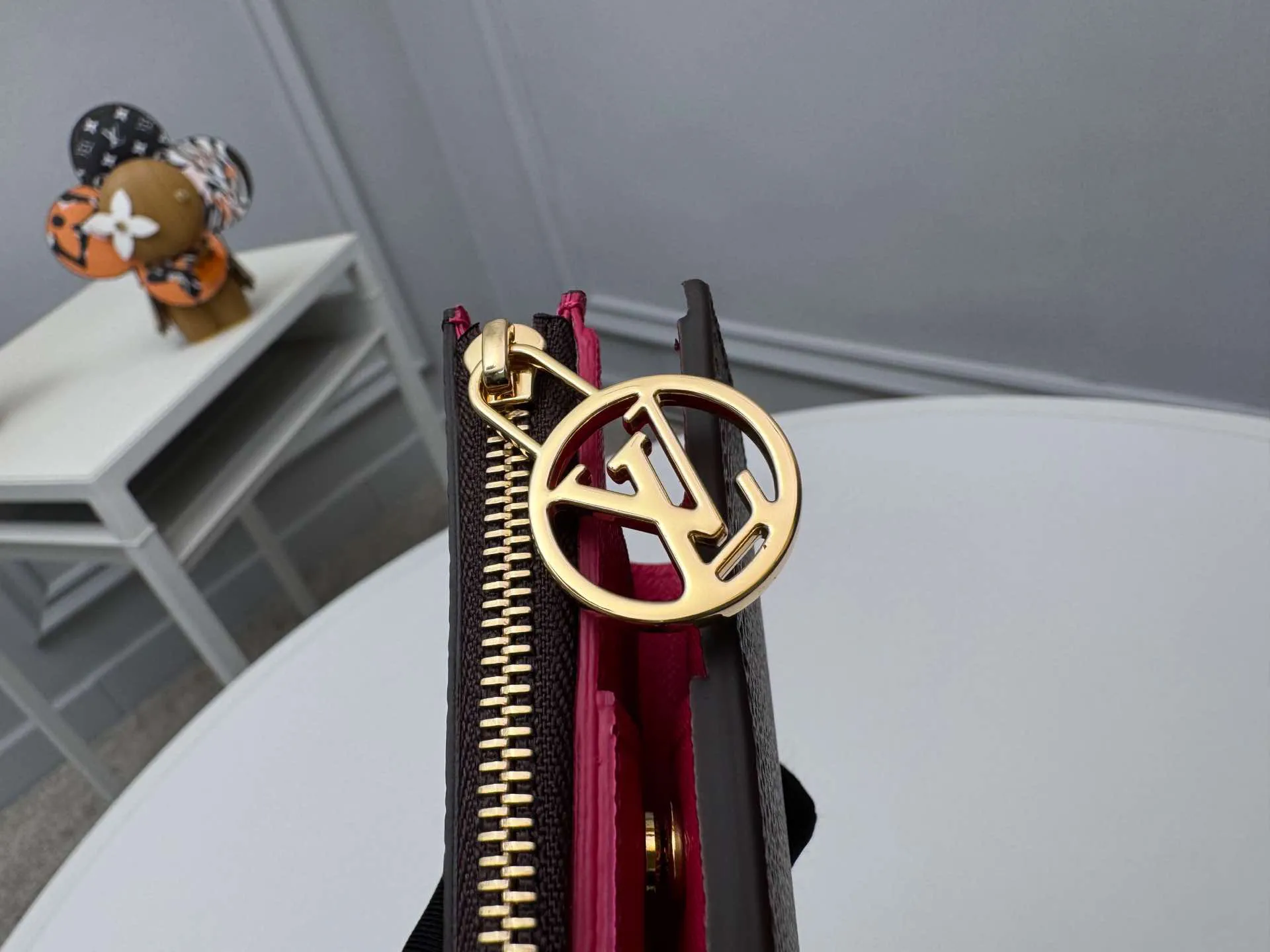 Louis Vuitton Lisa Wallet M11380 - Image 11