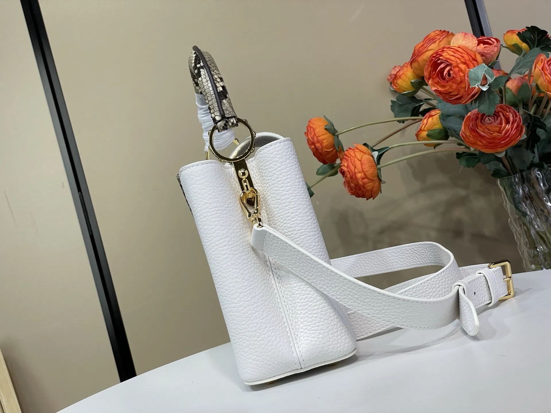 Louis Vuitton Capucines Mini N98477 - 图片 5