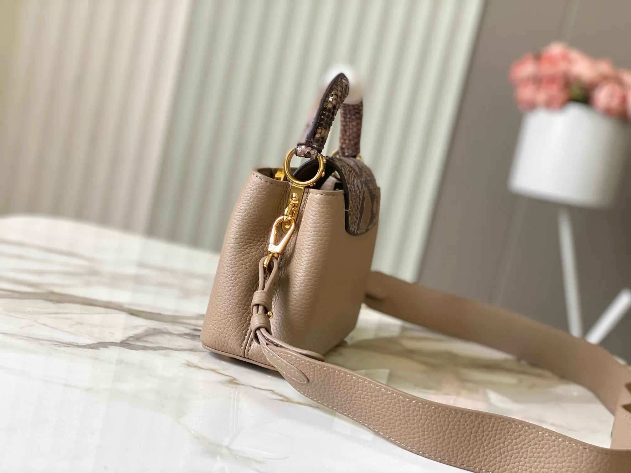 Louis Vuitton Capucines Mini N80041 - 图片 3