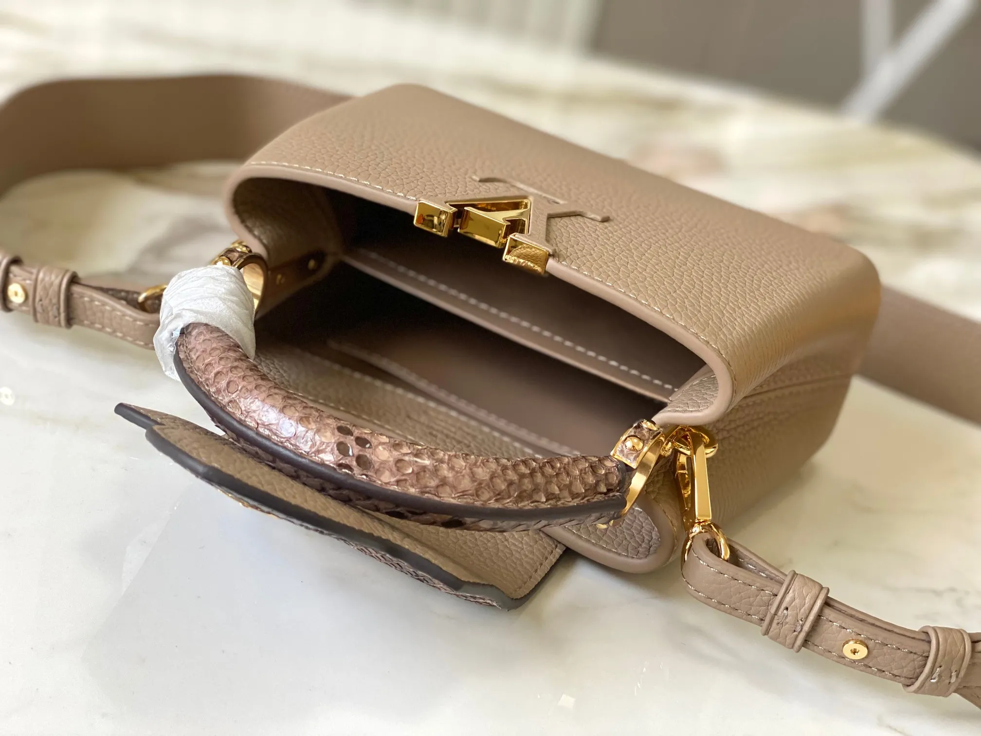 Louis Vuitton Capucines Mini N80041 - 图片 7