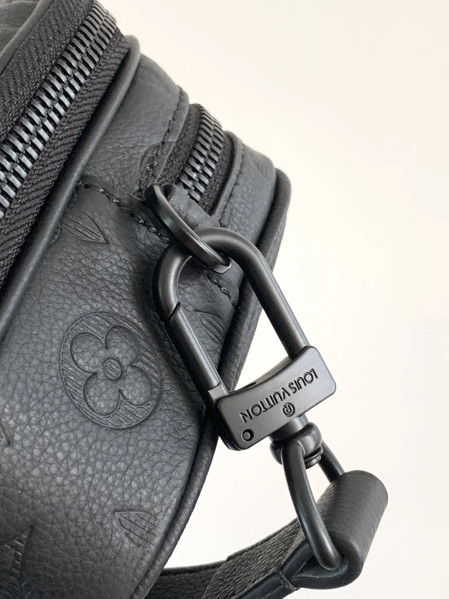 Louis Vuitton Alpha Wearable Wallet M82544 - 图片 8