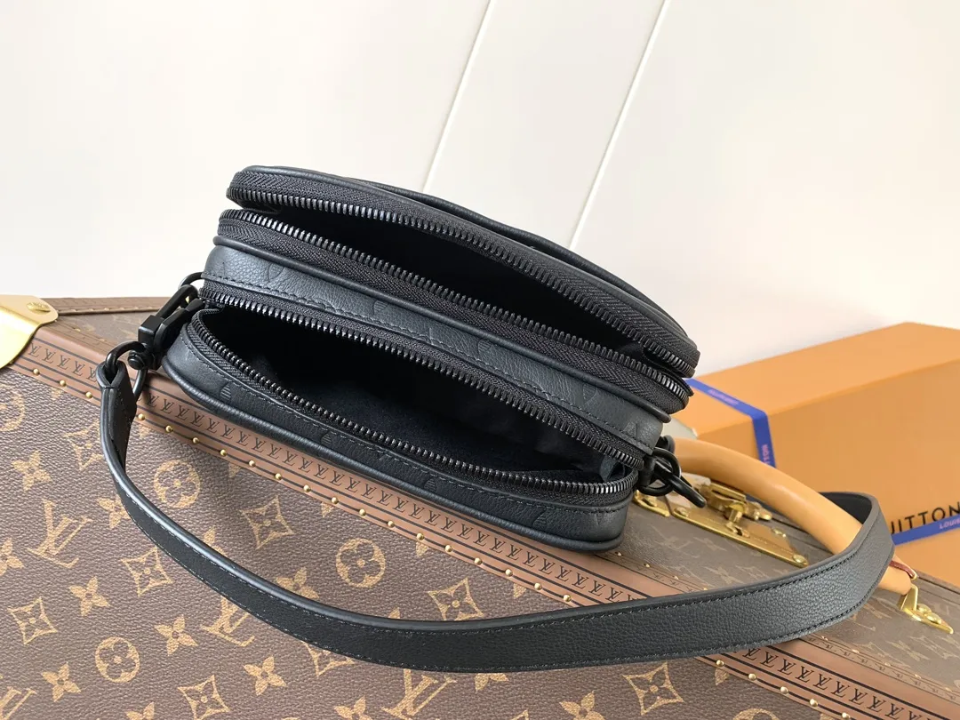 Louis Vuitton Alpha Wearable Wallet M82544 - 图片 10