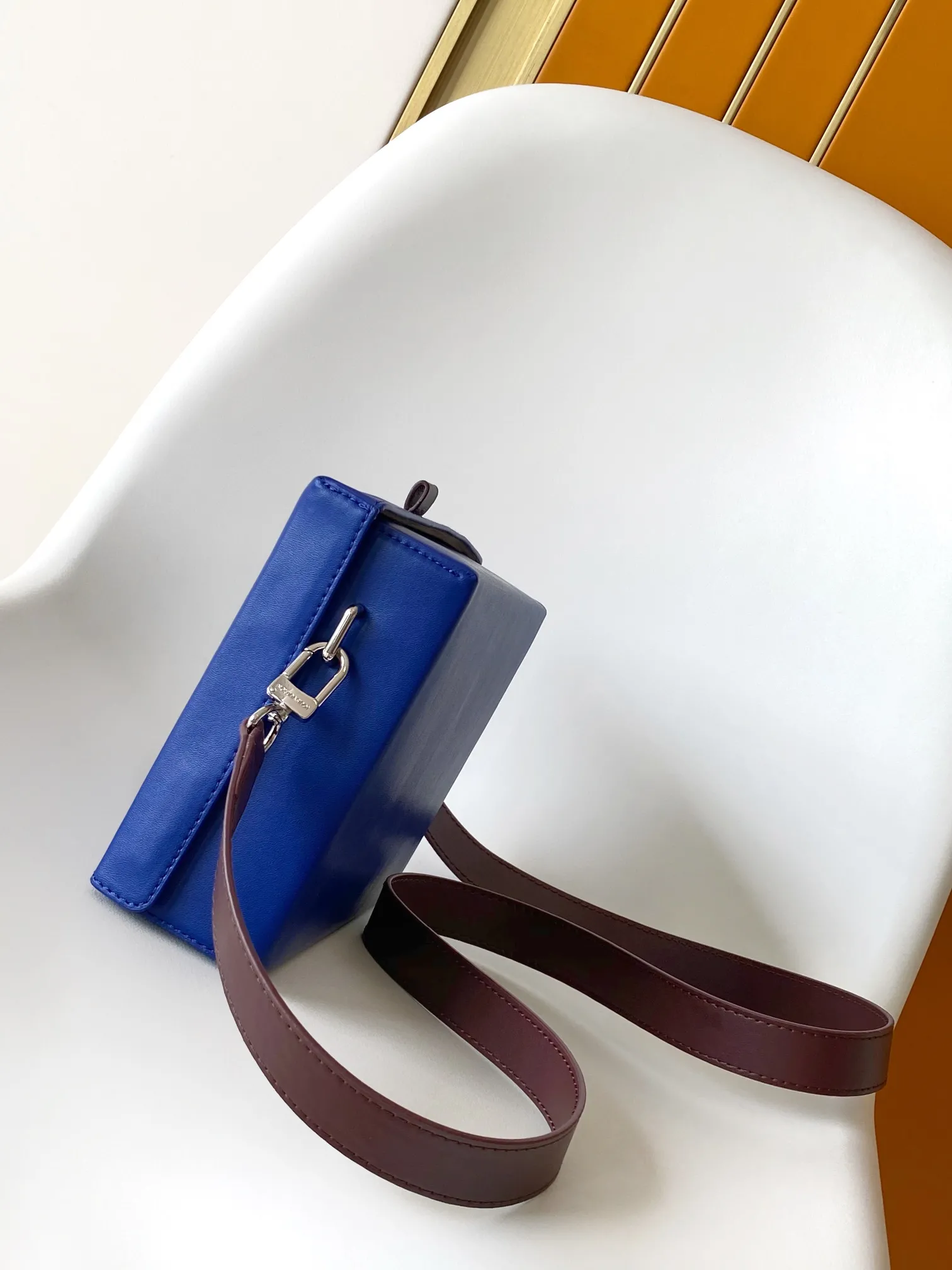 Louis Vuitton Shopper Clutch M14028 - 图片 4