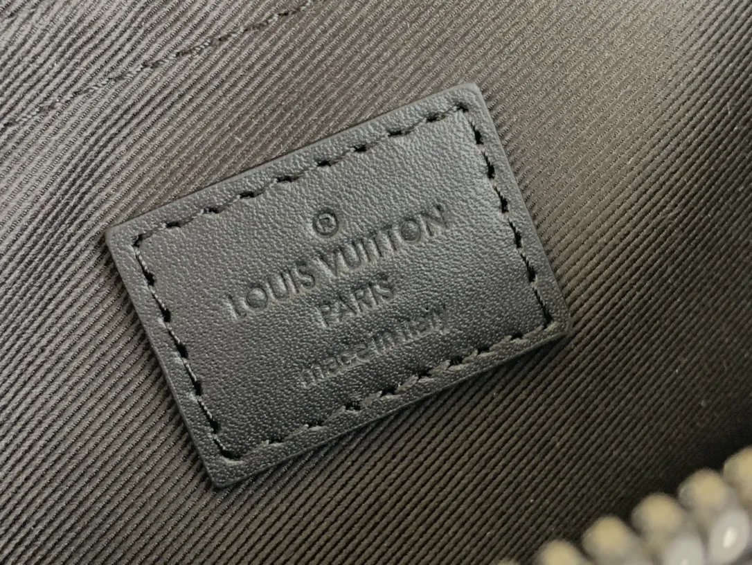 Alternative view of Louis Vuitton Hamac Bag PM M47158