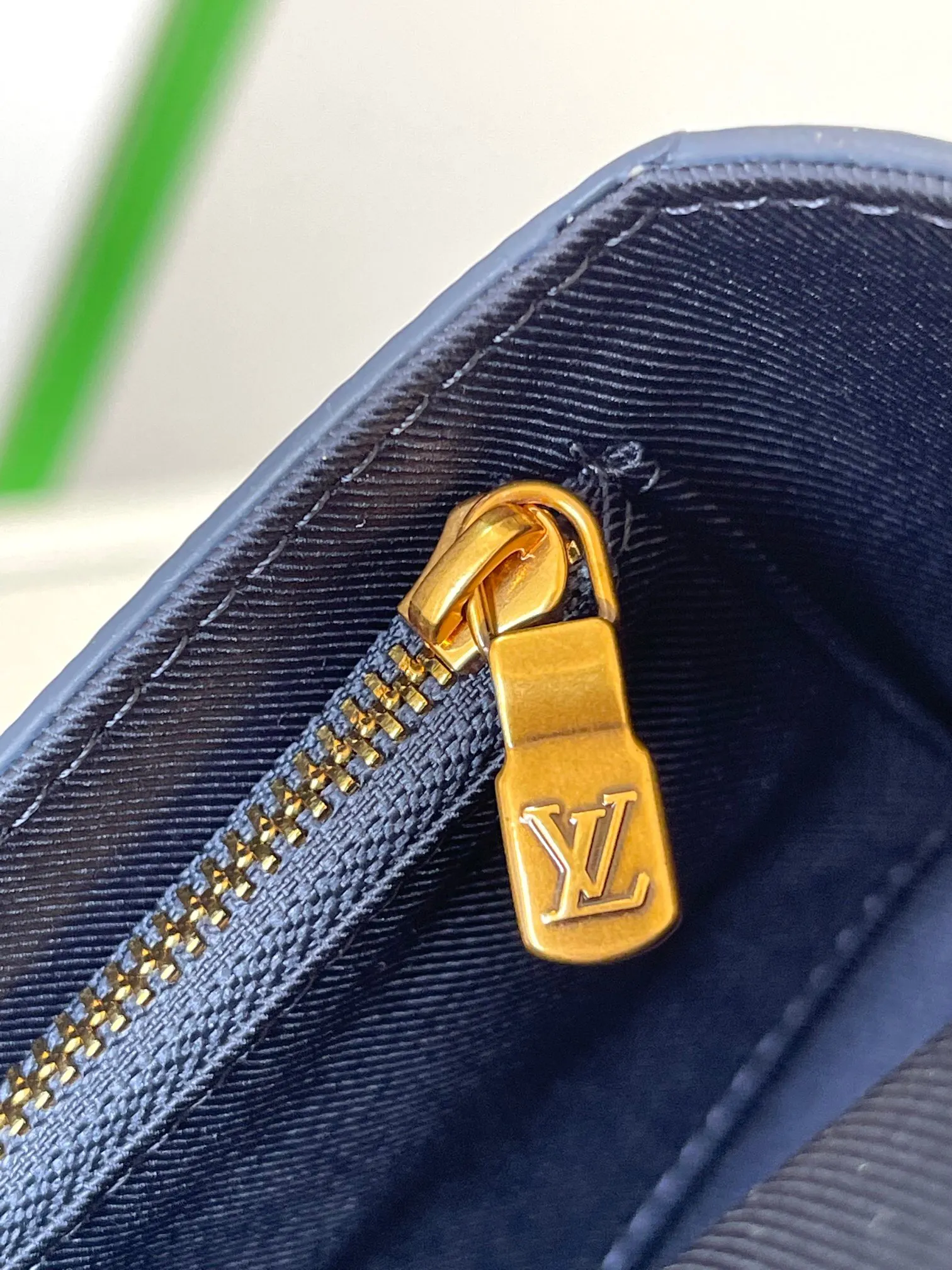 Louis Vuitton Steamer M82900 - Image 9