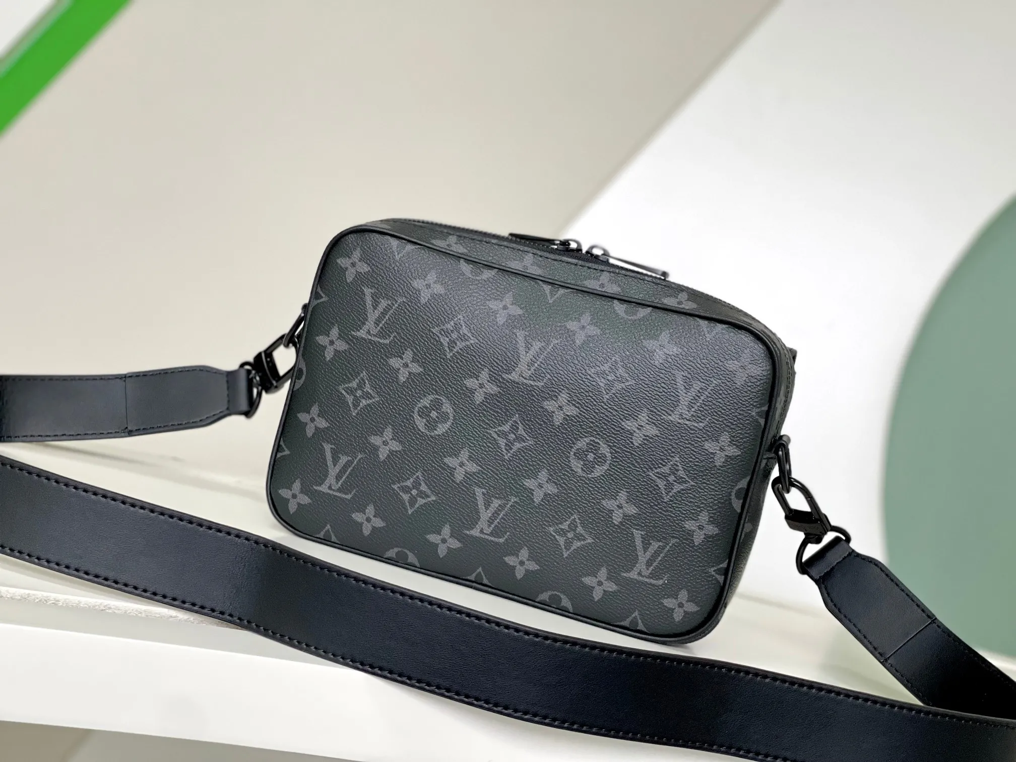 Louis Vuitton Steamer Messenger M46795 - 图片 5