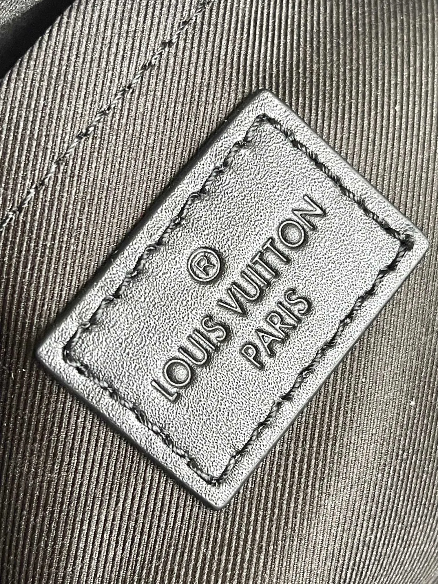 Louis Vuitton Steamer Messenger M46795 - 图片 10