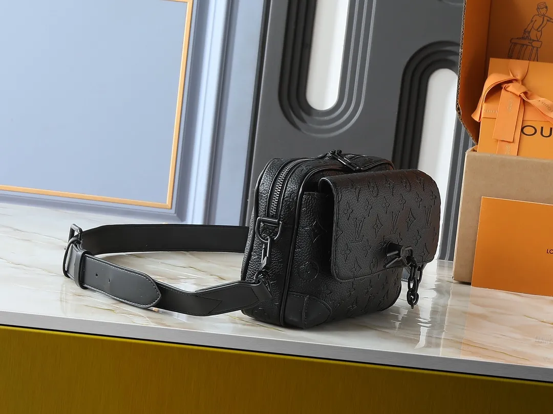 Louis Vuitton Steamer Messenger M23742 - 图片 4