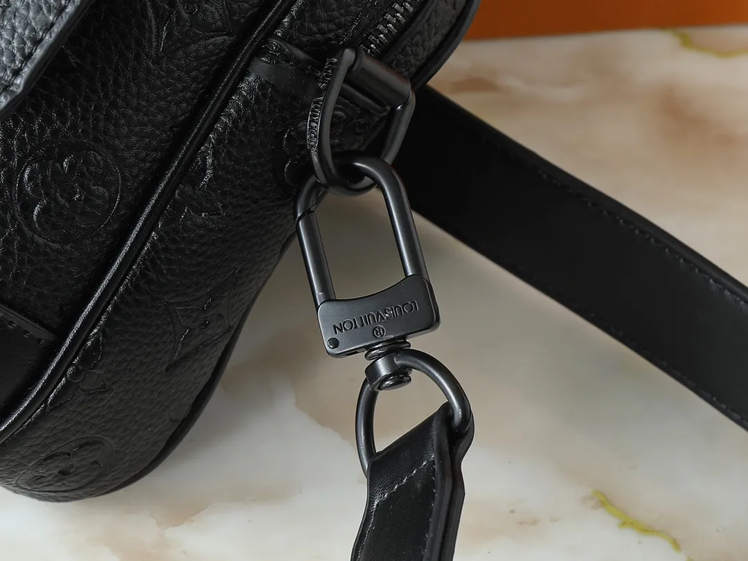 Louis Vuitton Steamer Messenger M23742 - 图片 8
