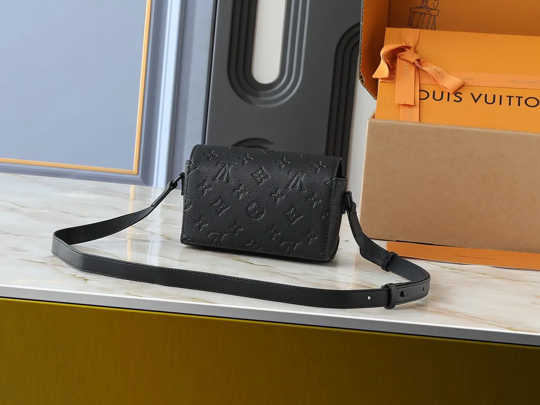 Louis Vuitton Steamer Wearable Wallet M81746 - 图片 5