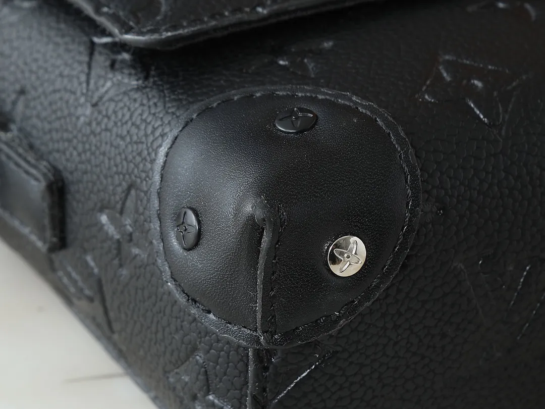 Louis Vuitton Steamer Wearable Wallet M81746 - 图片 8