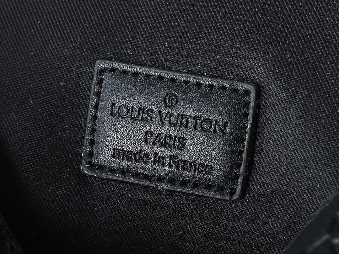 Louis Vuitton Steamer Wearable Wallet M81746 - 图片 10
