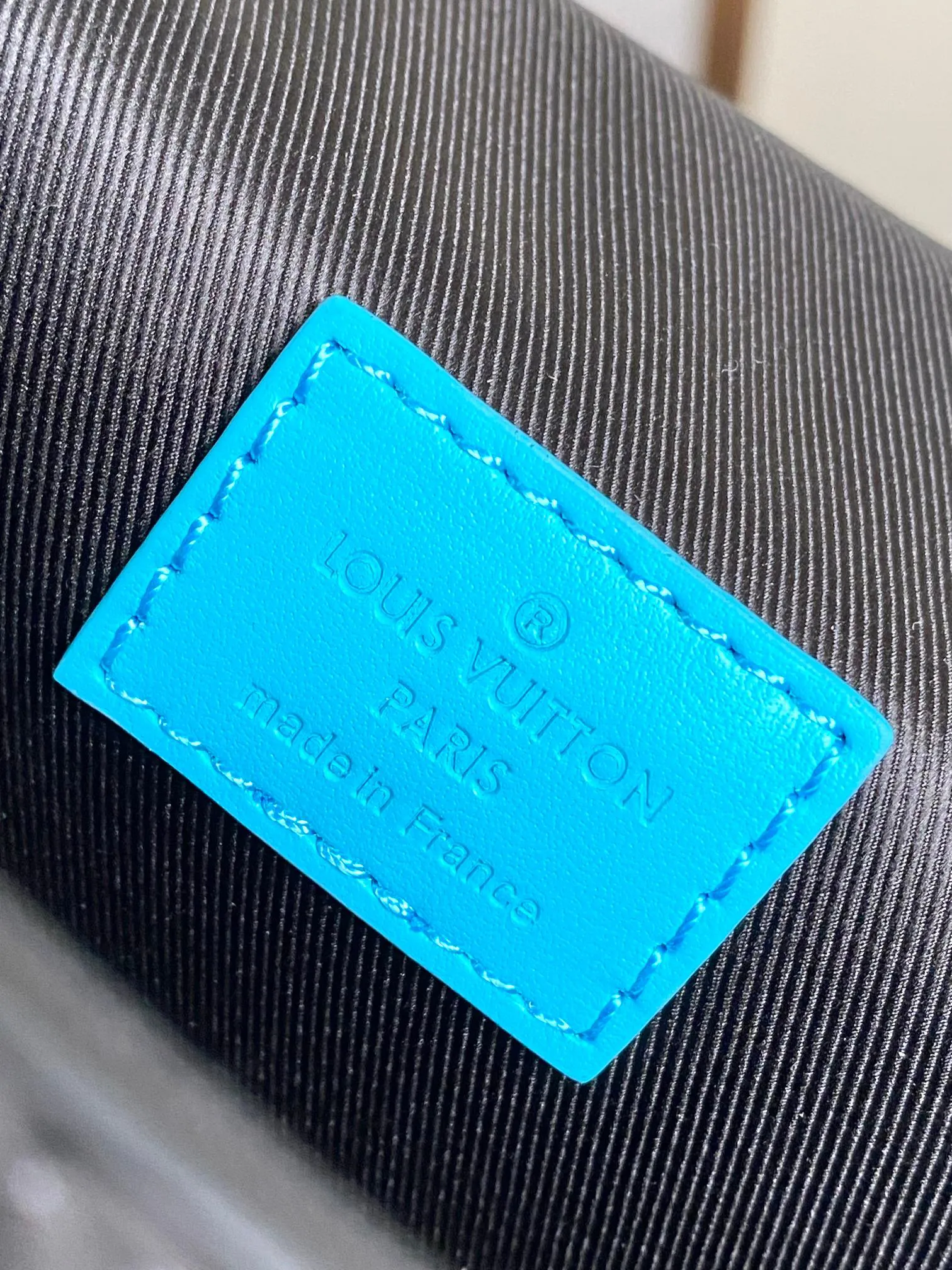 Louis Vuitton Steamer Wearable Wallet M11496 - 图片 10