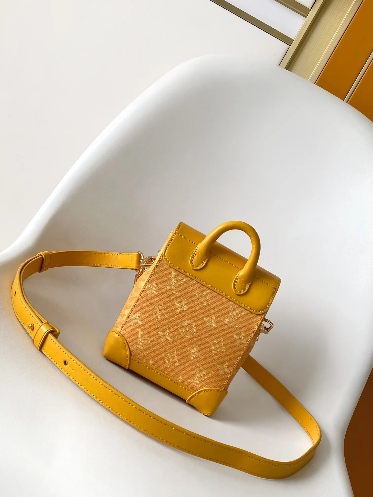 Louis Vuitton Nano Steamer M12655 - Image 5