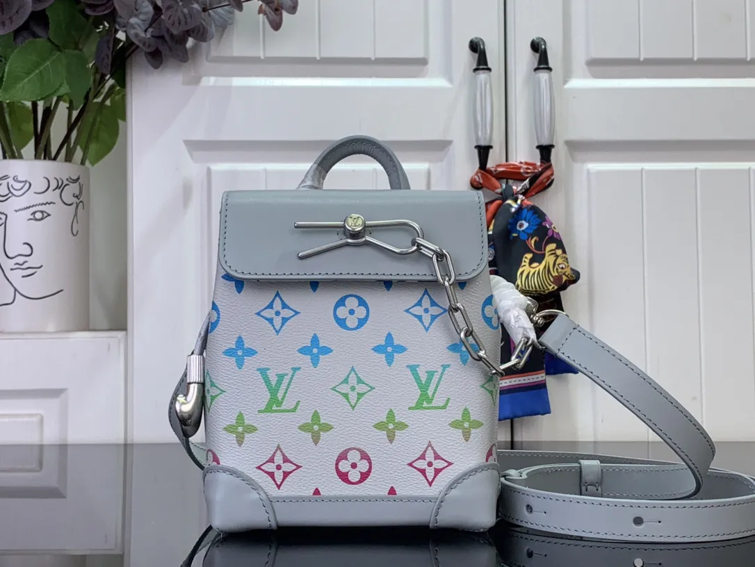 Alternative view of Louis Vuitton Nano Steamer M13905