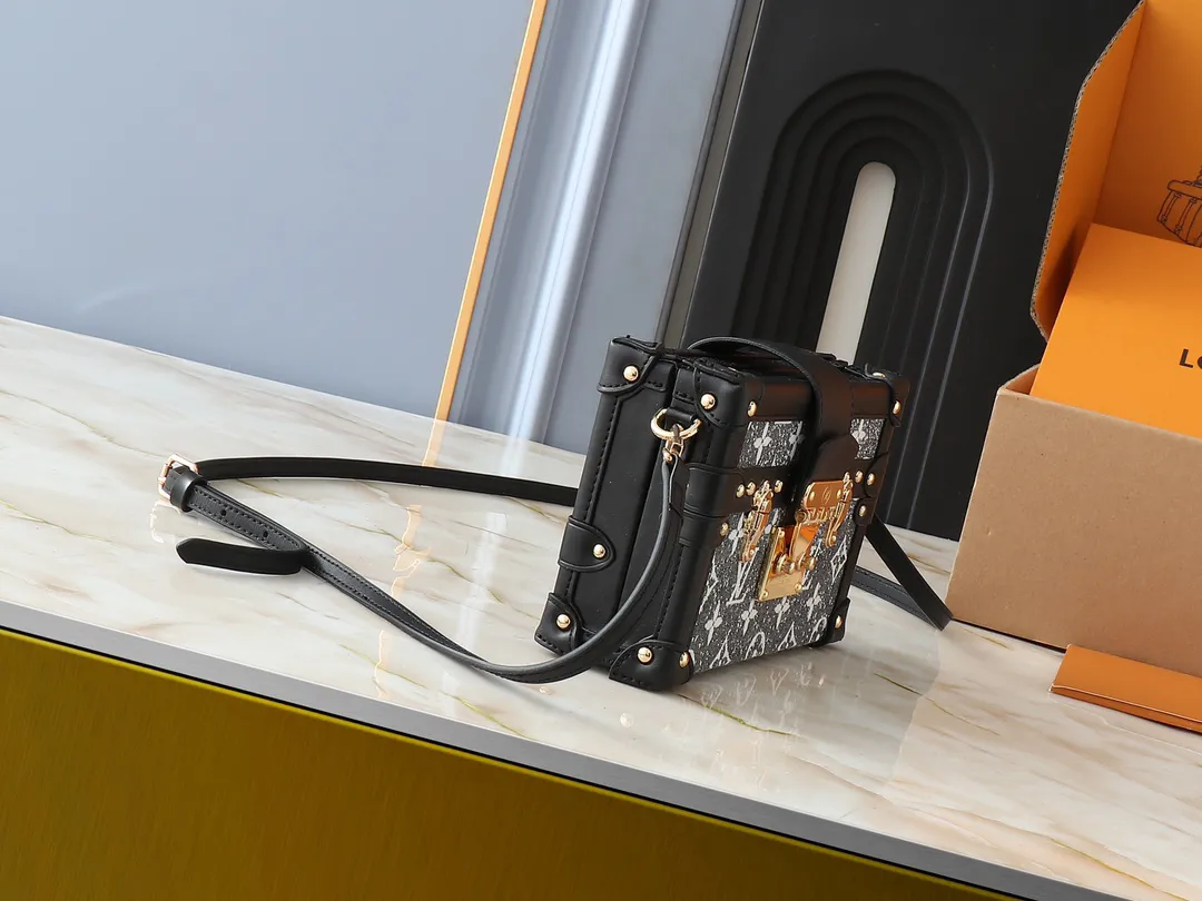 Louis Vuitton Petite Malle M21462 - 图片 3