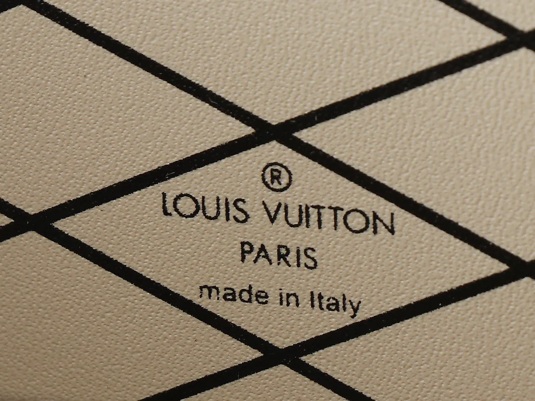 Louis Vuitton Petite Malle M21462 - 图片 9