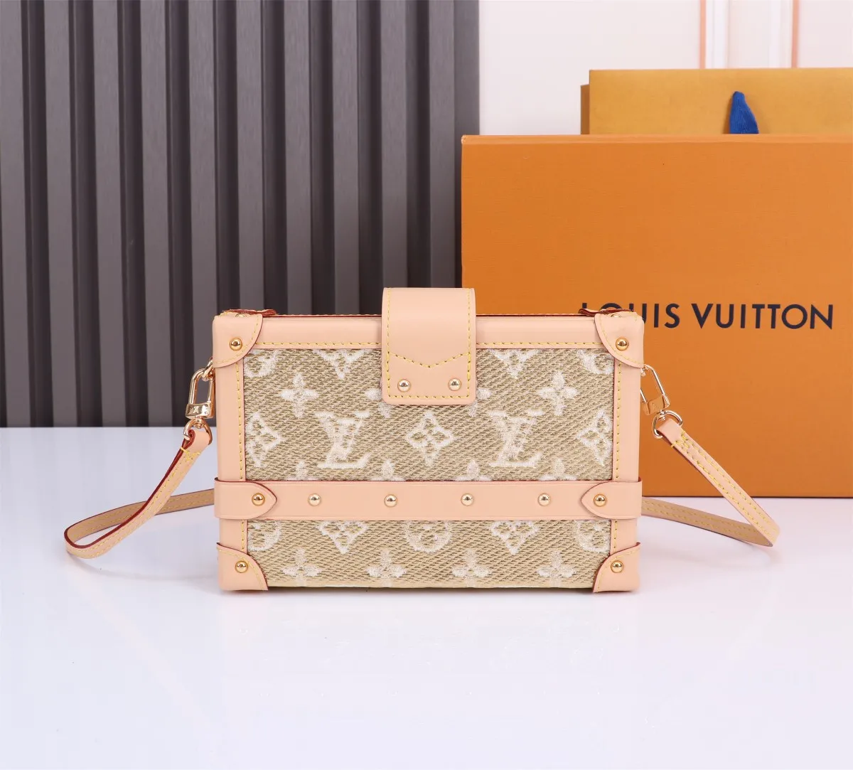 Louis Vuitton Petite Malle M22882 - 图片 5