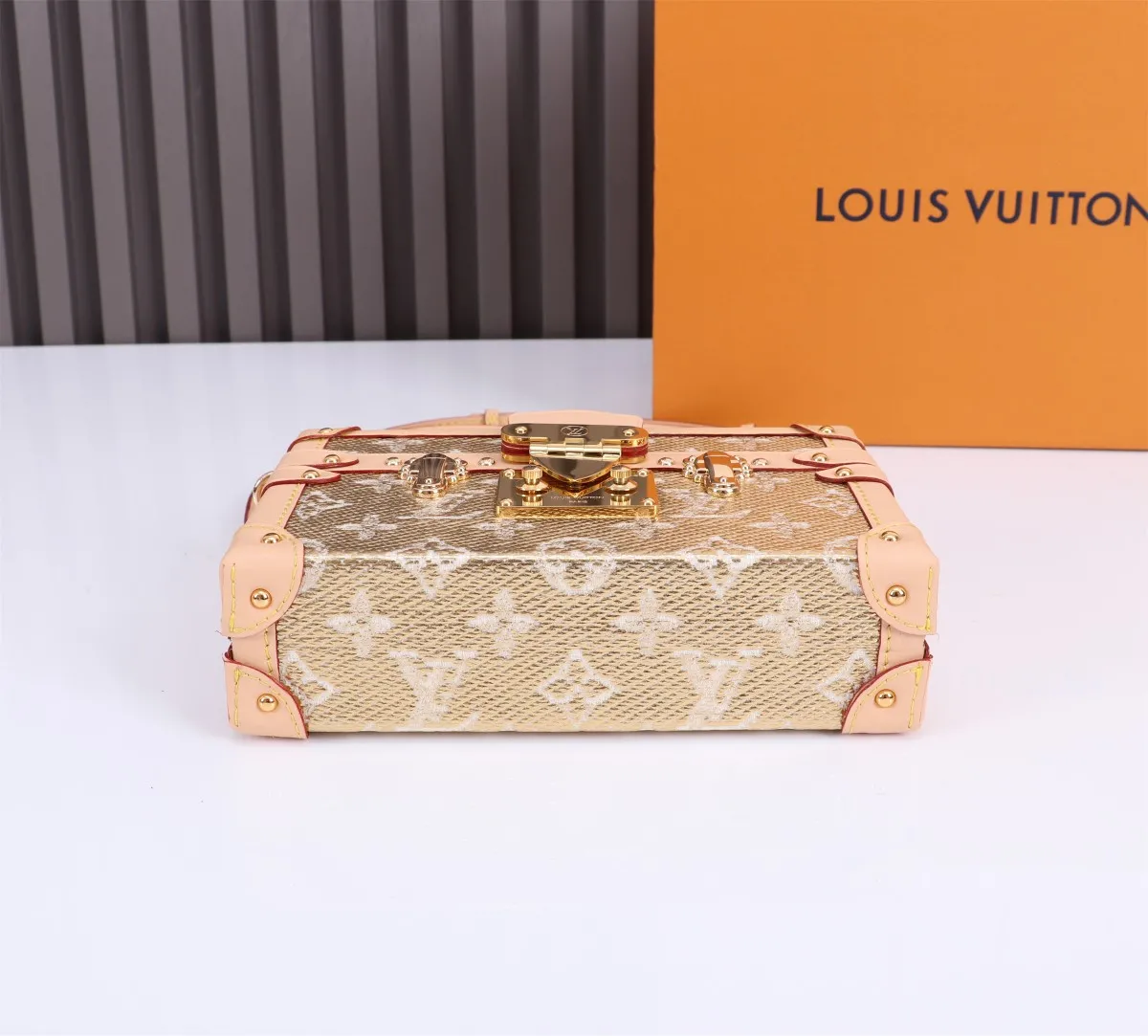 Louis Vuitton Petite Malle M22882 - 图片 9