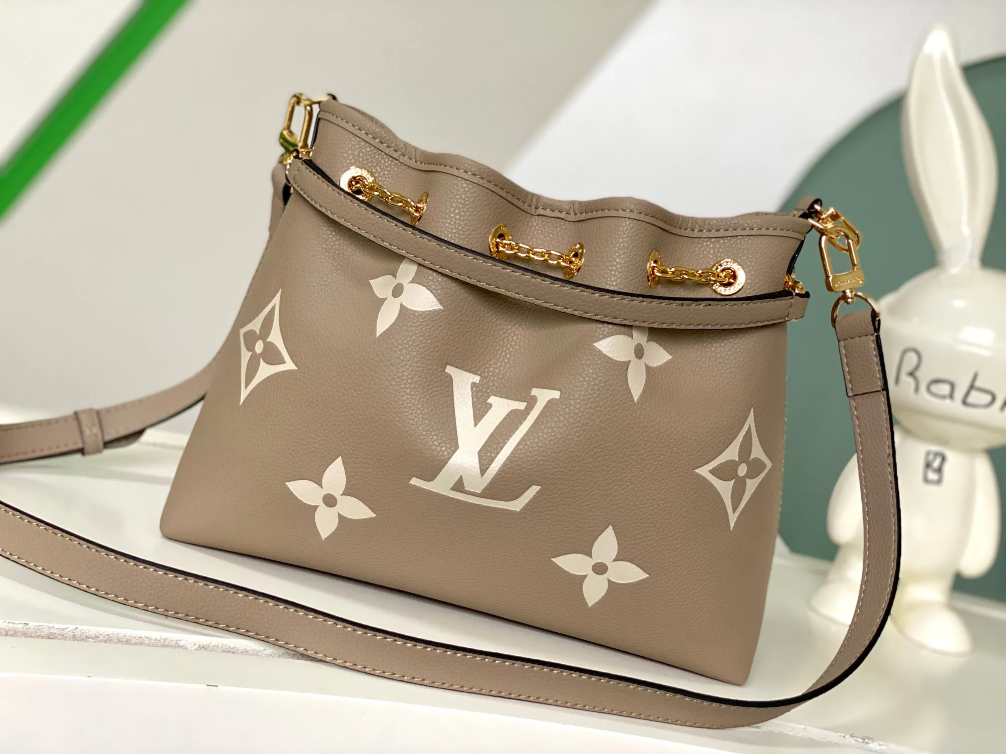 Louis Vuitton LV Bundle M25453 - Image 5