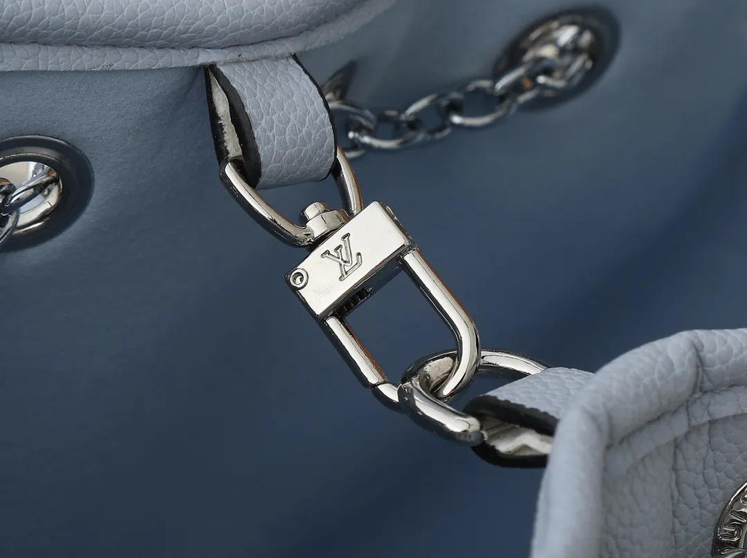 Louis Vuitton LV Bundle M11187 - Image 6