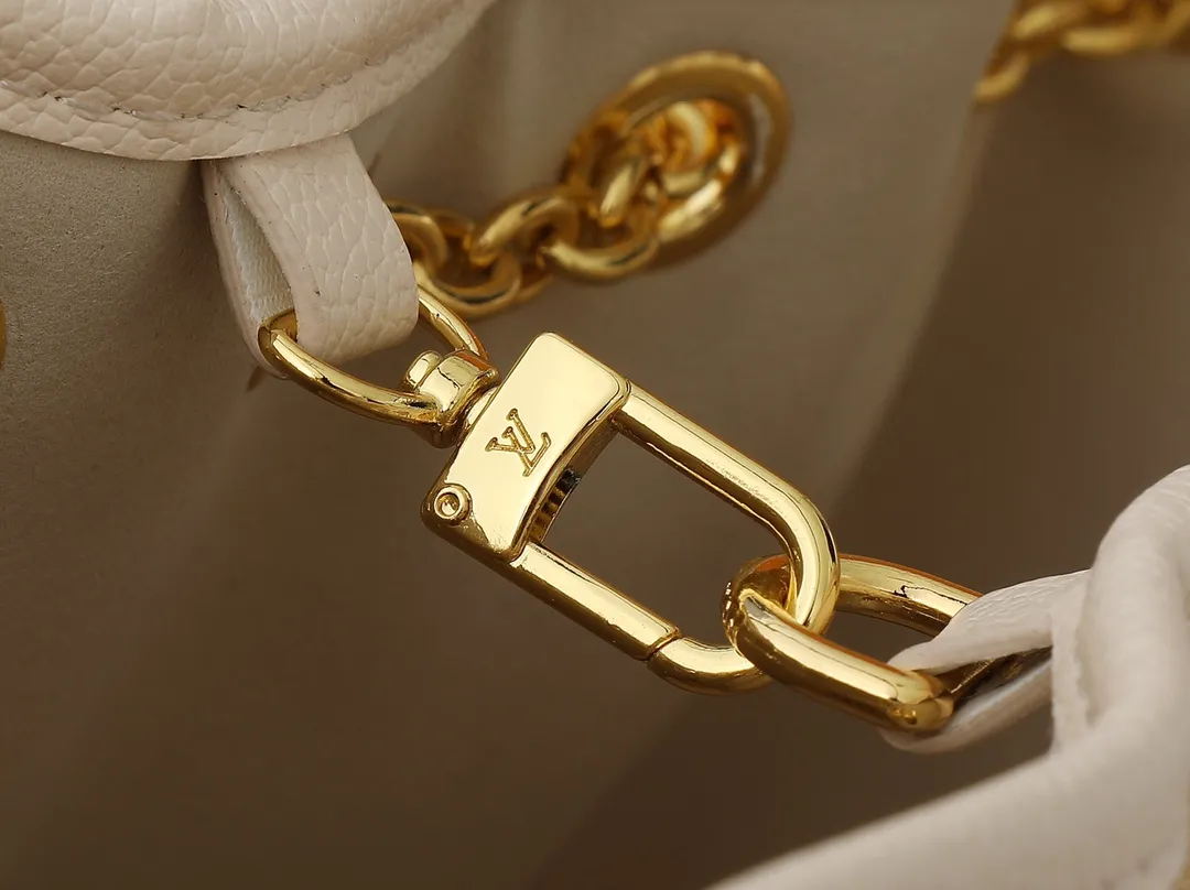 Louis Vuitton LV Bundle M46545 - Image 5