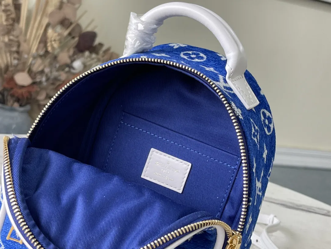 Alternative view of Louis Vuitton Palm Springs Mini M46207