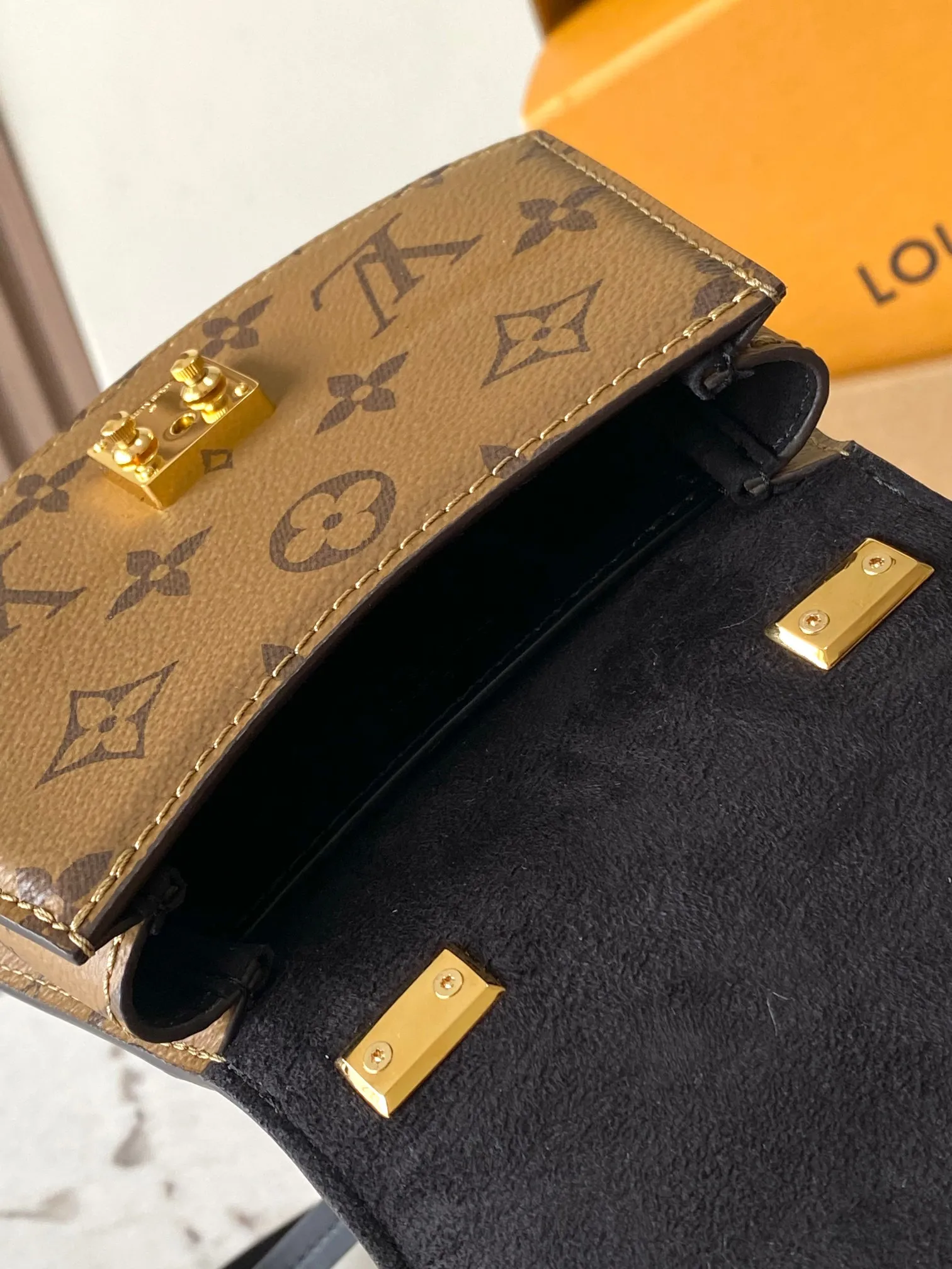 Louis Vuitton Tilsitt M83473 - 图片 10