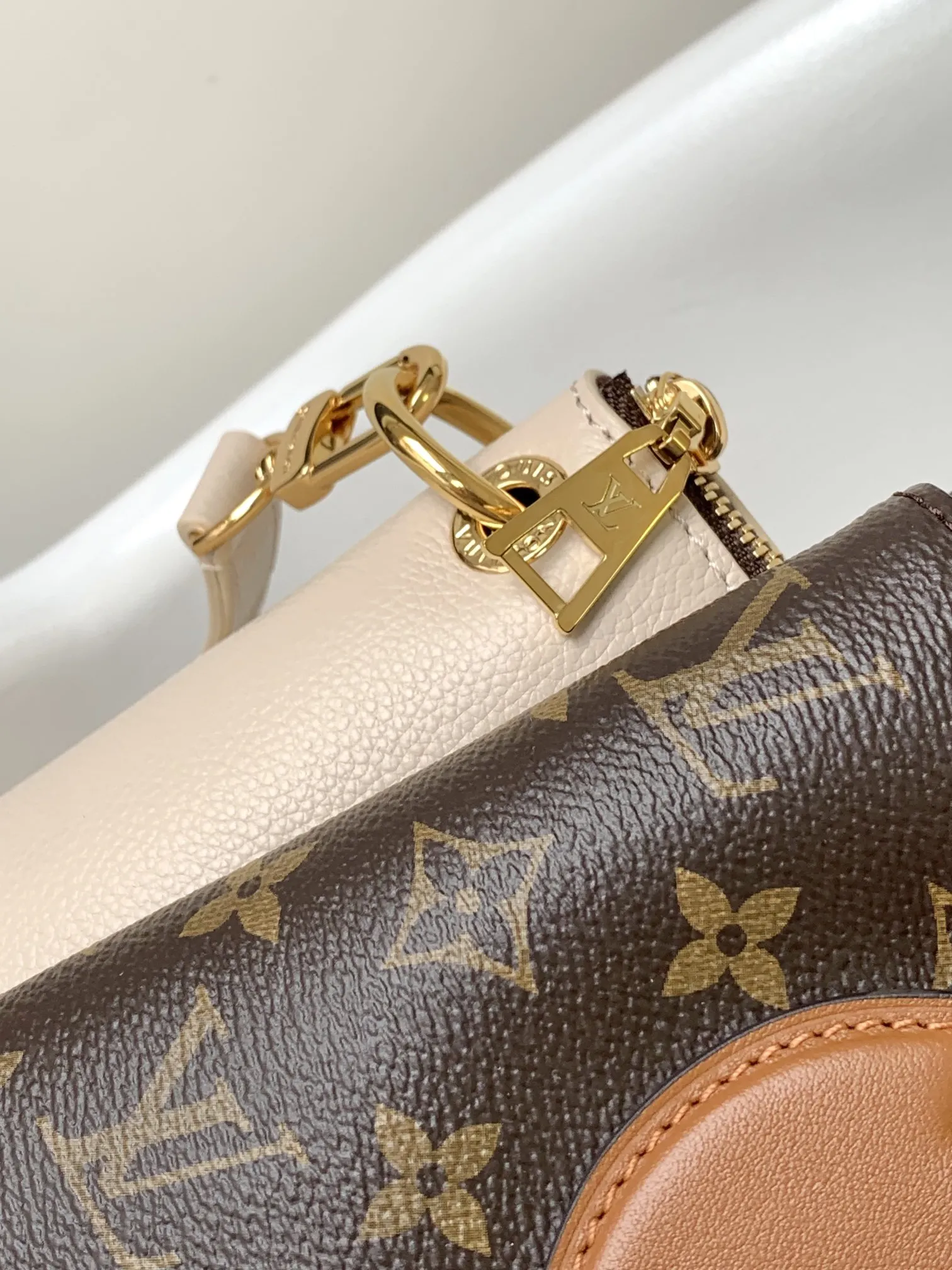 Louis Vuitton Opera MM M46478 - 图片 7