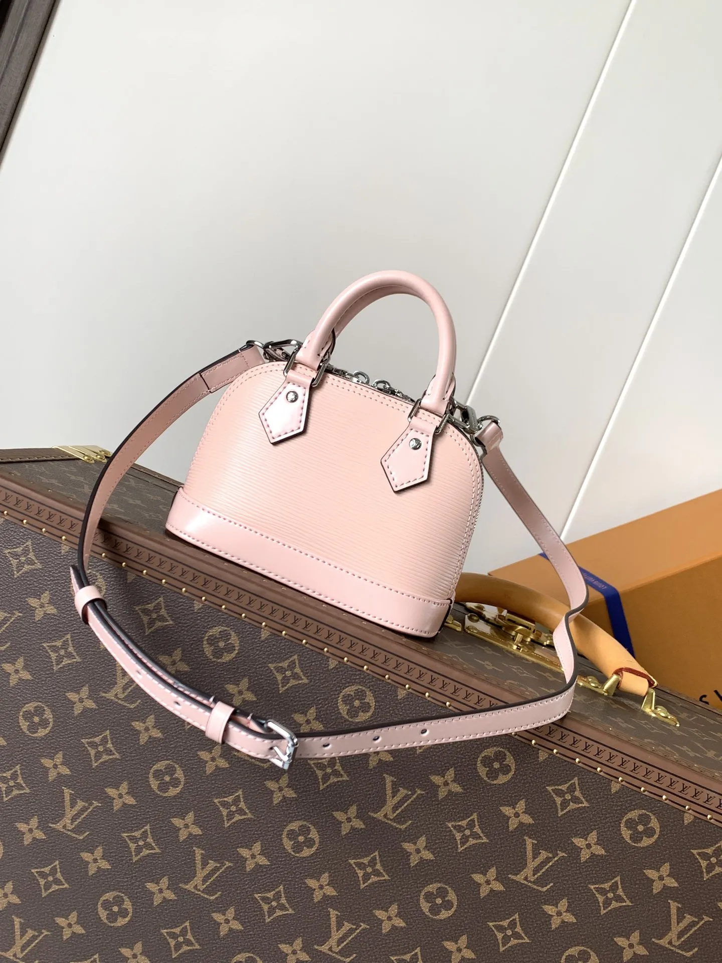Louis Vuitton Nano Alma M82411 - 图片 5