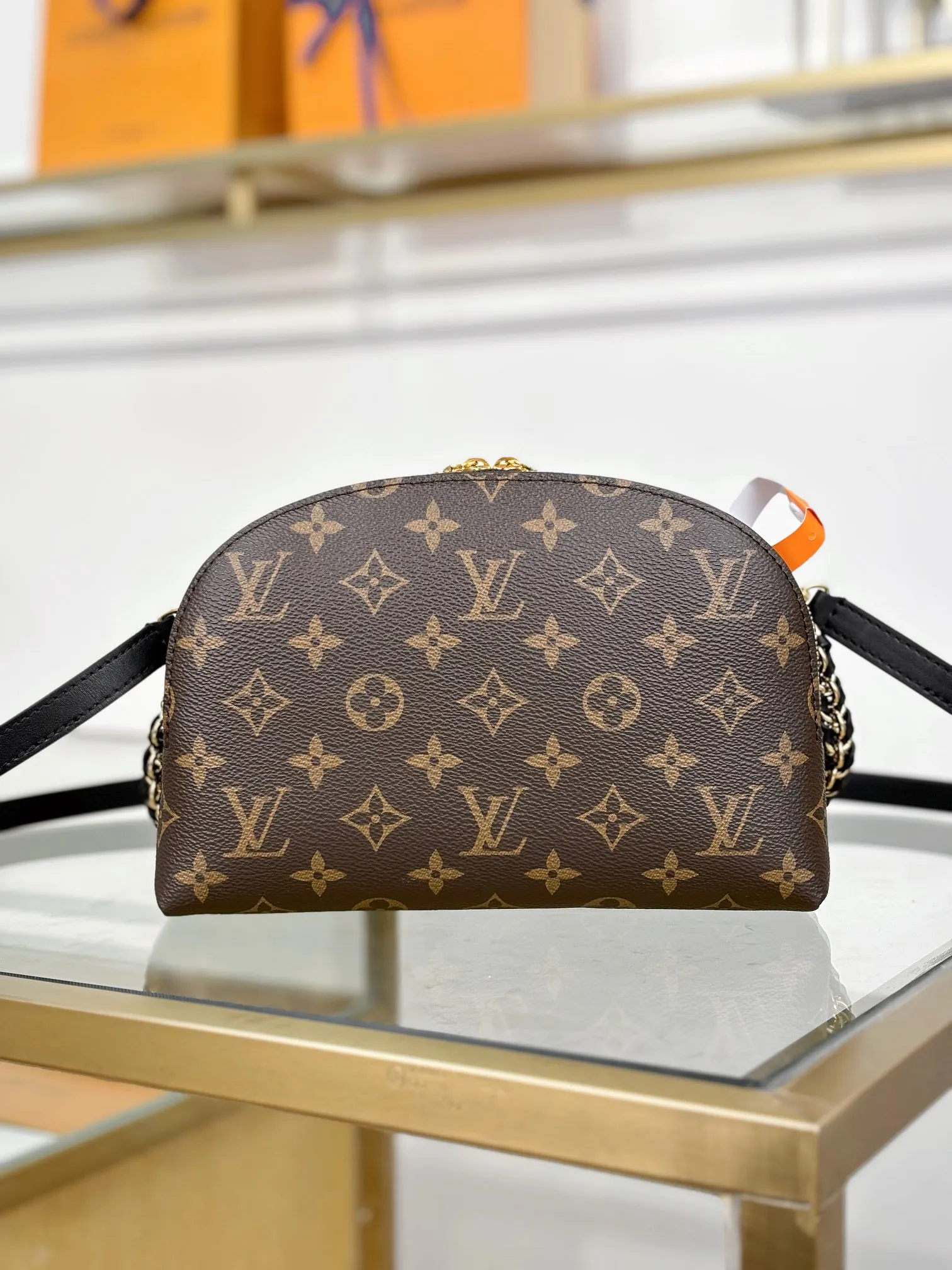 Alternative view of Louis Vuitton Be Alma M12996