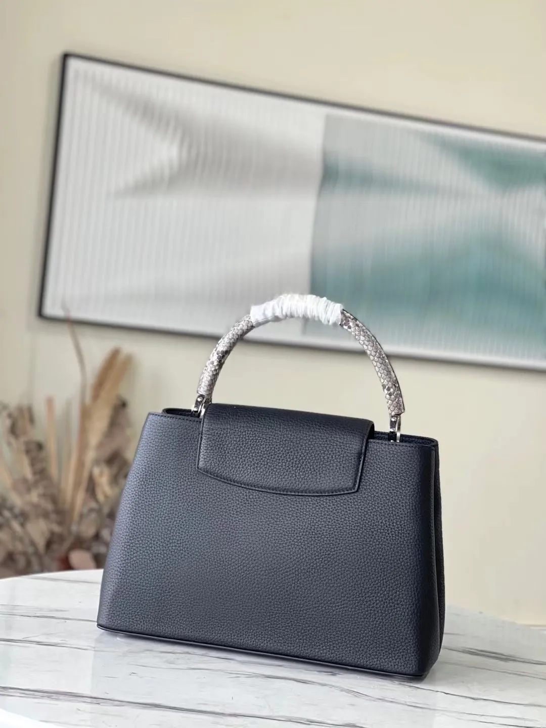 Louis Vuitton Capucines BB N92040 - 图片 5
