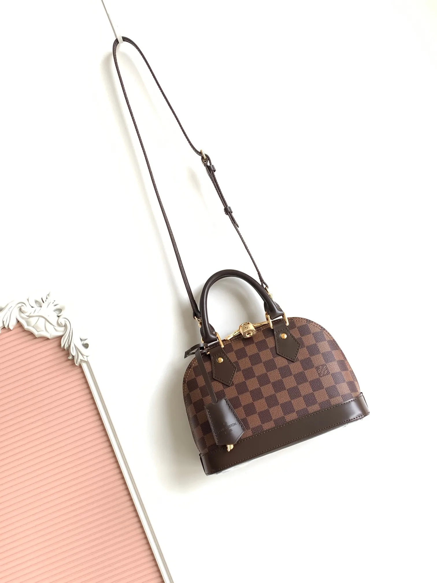 Alternative view of Louis Vuitton Alma BB N40606