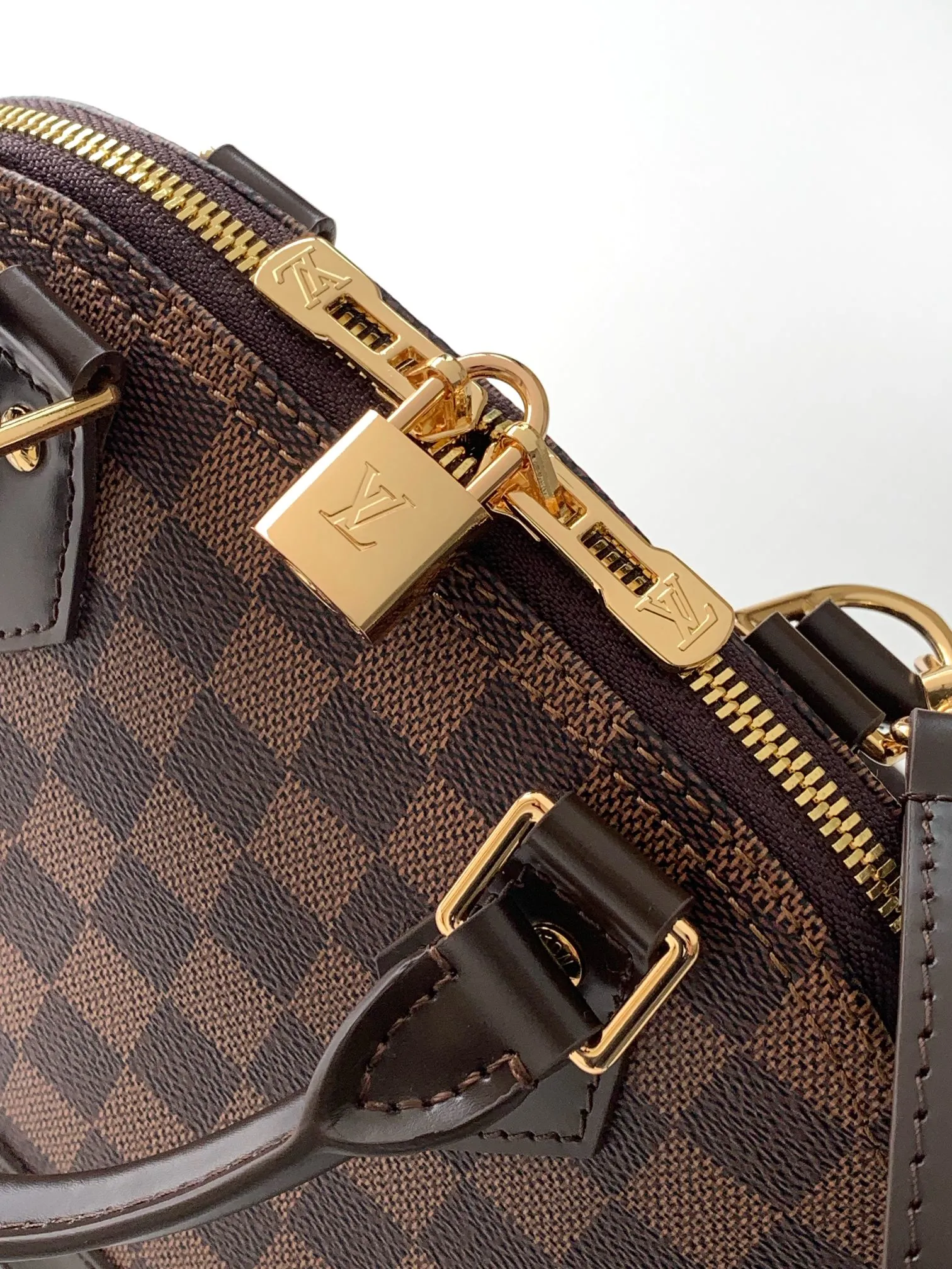 Louis Vuitton Alma BB N40606 - Image 7