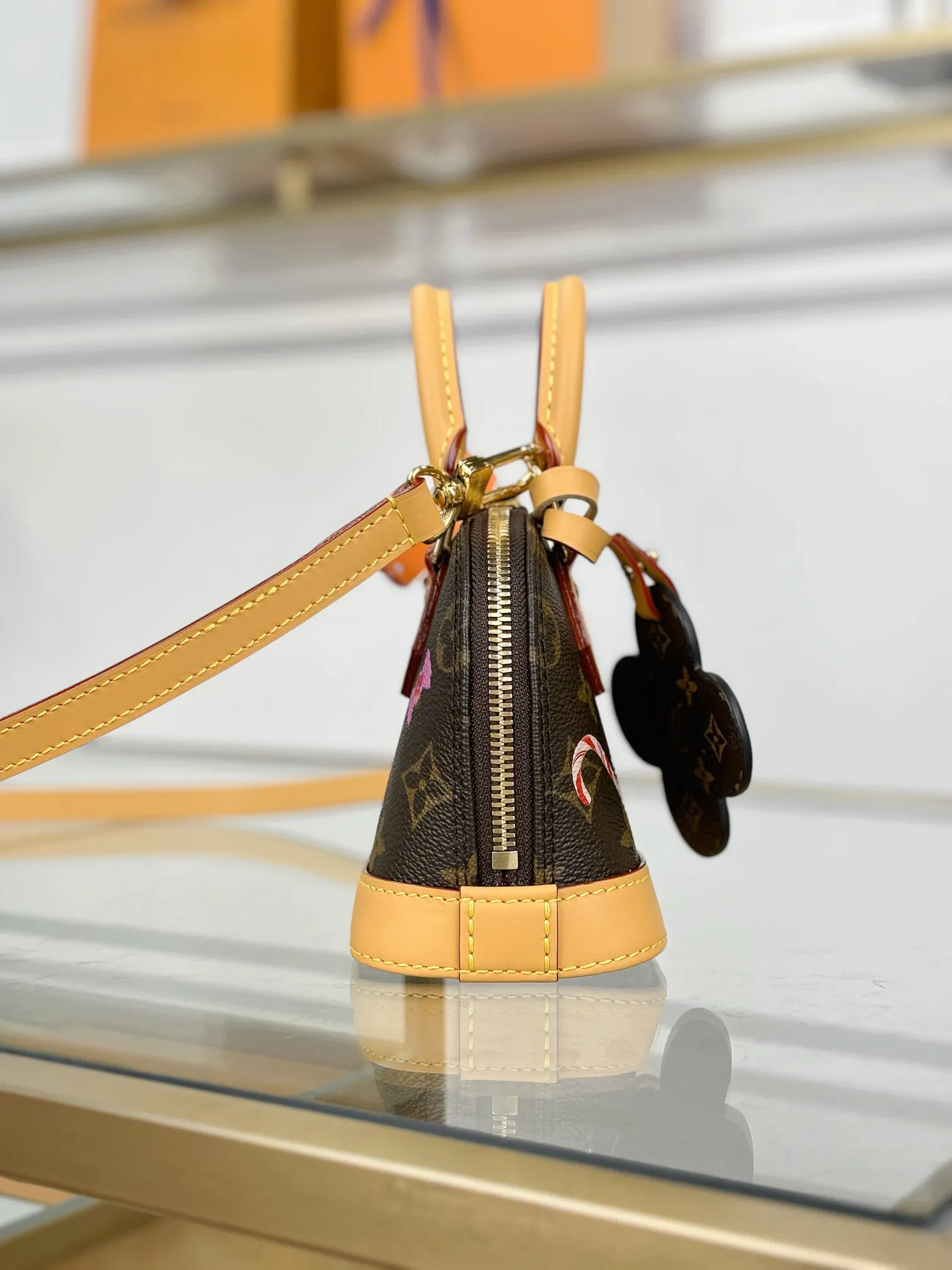 Louis Vuitton Alma BB M12199 - 图片 9